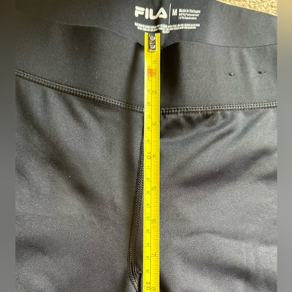Fila Capri Women Black Medium M Mid Rise Pull On Activewear Yoga Compression - Picture 7 of 8